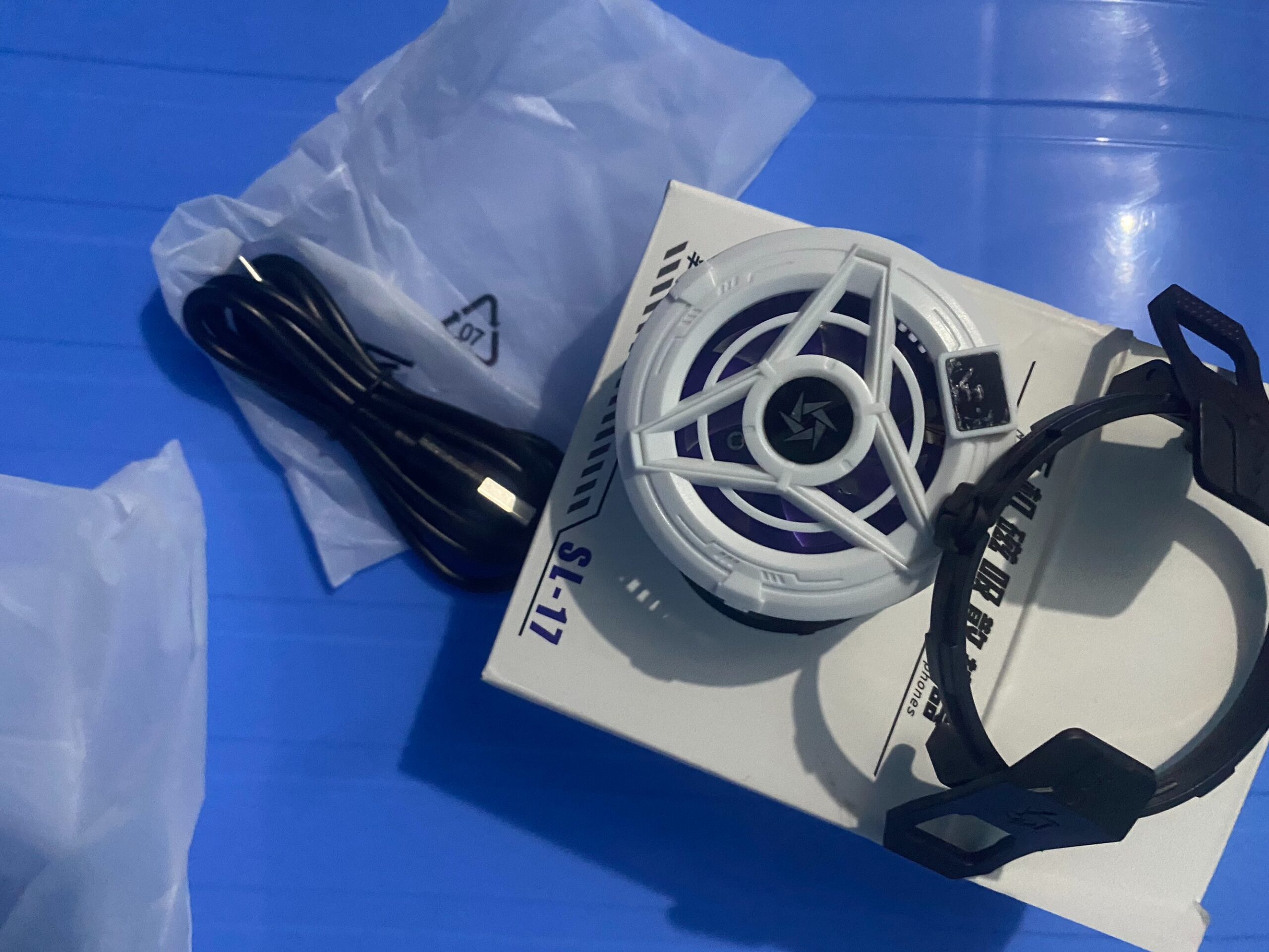 imgi_90_A55bb3be74ed044949d714d4d6a5c5935w SK Phone Cooler Powerful Phone Cooler for Gaming - Image 8